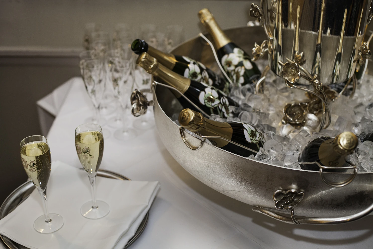 AdrianFisk-PerrierJouetArtsSalon1500Pix-21.jpg