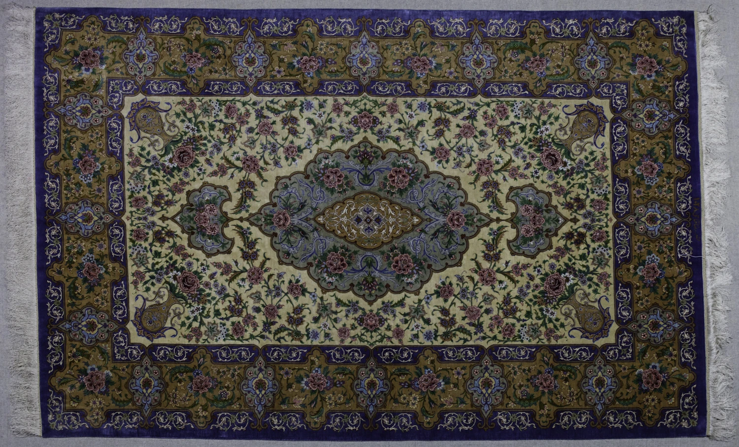 AdrianFisk-AntiqueRugs-1500pix-7.jpg
