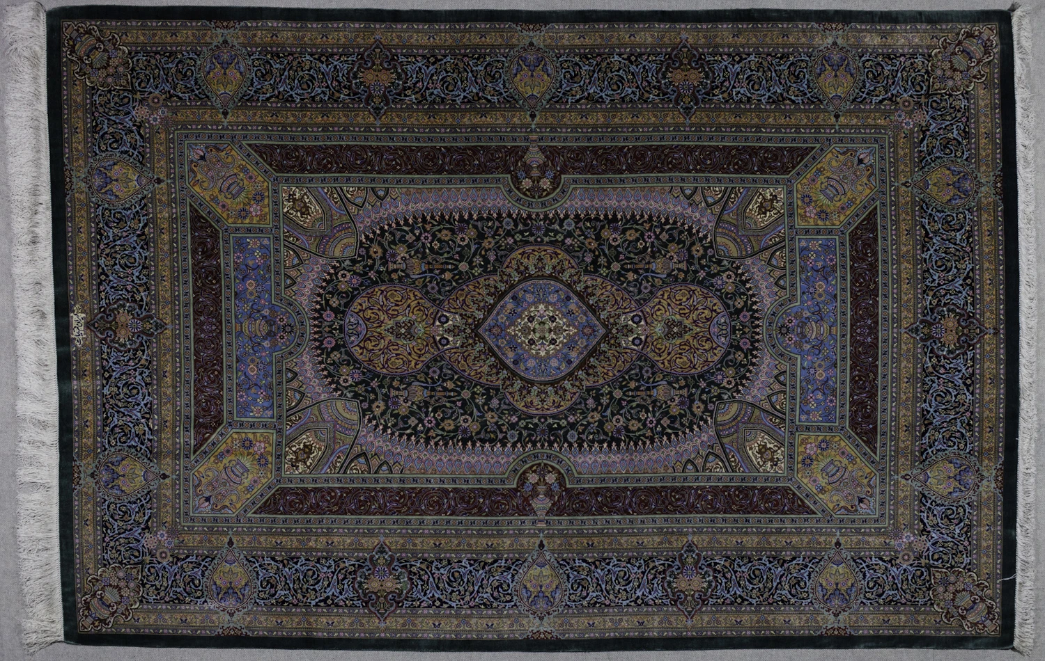 AdrianFisk-AntiqueRugs-1500pix-23.jpg