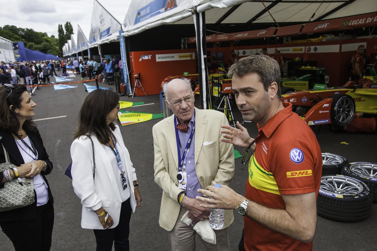 Adrian Fisk-MummChampagne2-LondonEprix-1.jpg