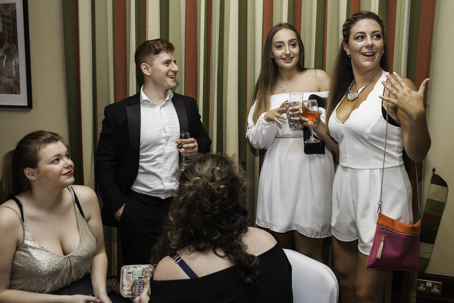 AdrianFisk-HolidayInnEventPhotographer-WebsiteEdit-13.jpg