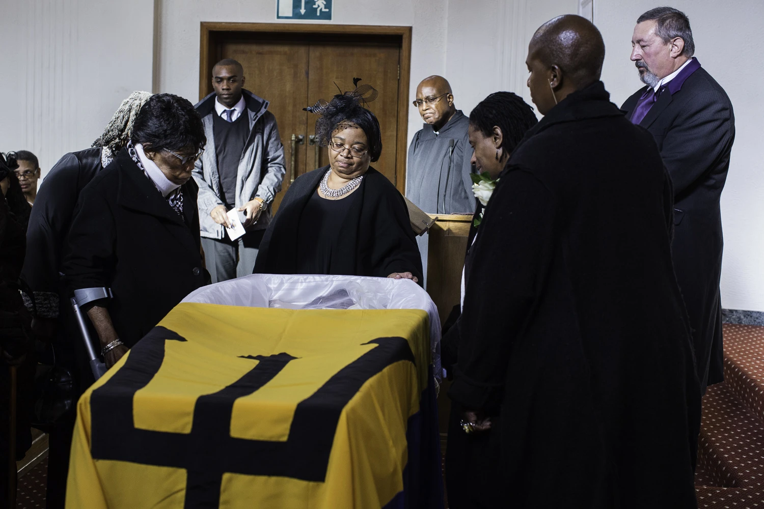 AdrianFisk-SouthLondonFuneralPhotographer-WebEdit-12.jpg