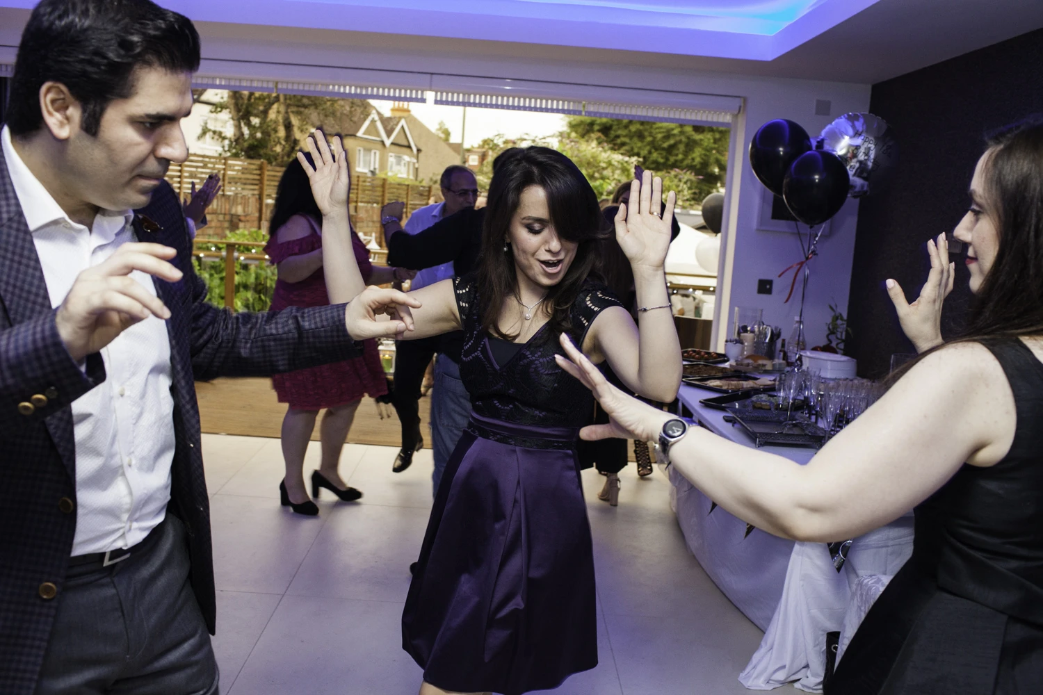 AdrianFisk-18thBirthdayPartyPhotography-8.jpg