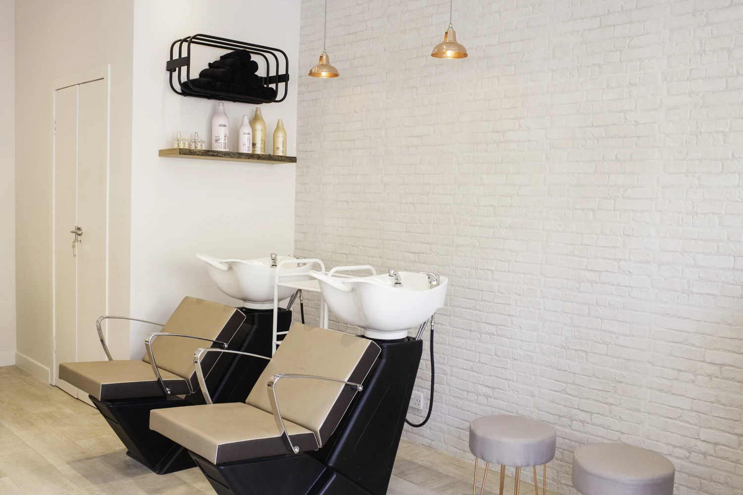 AdrianFisk-BeautySalonPhotographer-3.jpg